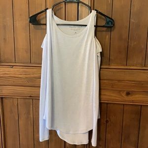 Cut out shoulder long sleeve